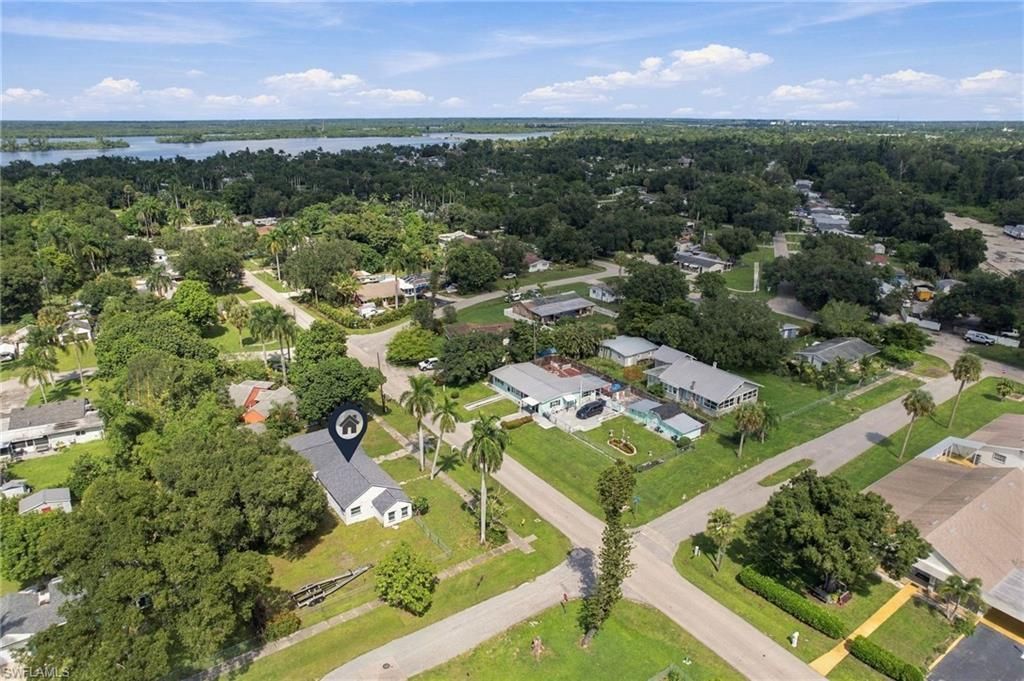 380 New York Dr , Fort Myers, FL 33905 Photo