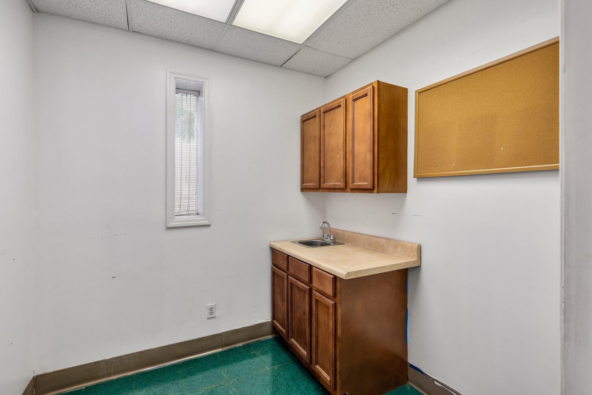 172 Spring Street  Photo 26