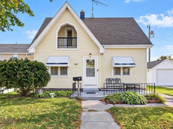 1909 S 10th STREET, Sheboygan, WI 53081