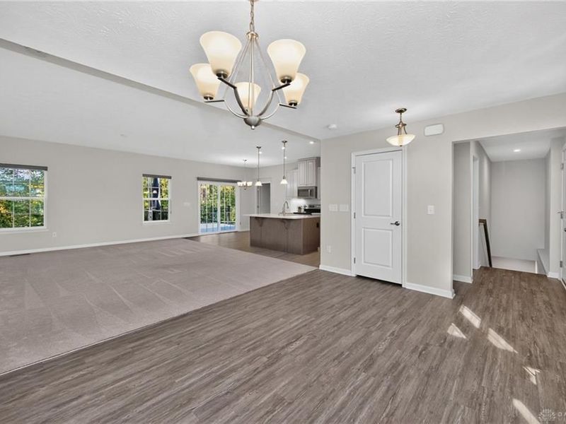 1218 Autumn Ridge Drive, Lebanon, OH 45036 Photo 4