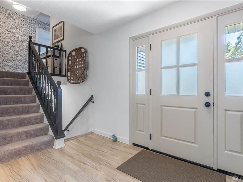 2447 Beechknoll Point, Centerville, OH 45458 Photo 7
