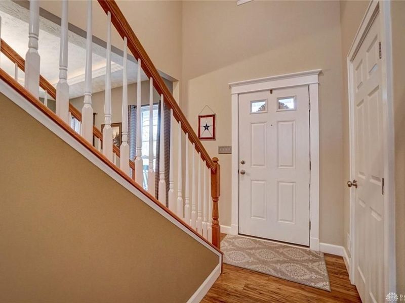 2926 April Lane, Beavercreek Township, OH 45385 Photo 3
