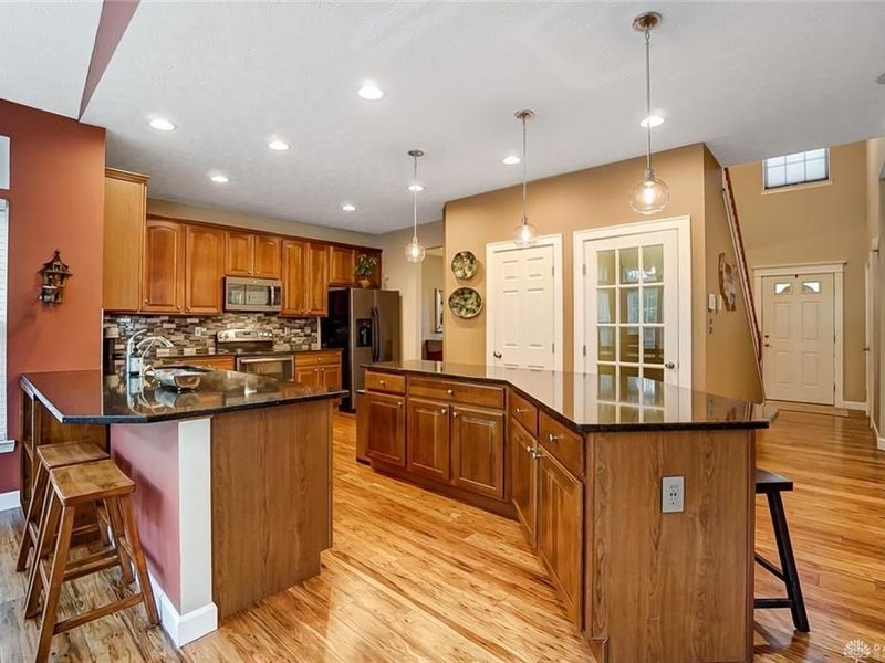 2926 April Lane, Beavercreek Township, OH 45385 Photo 5