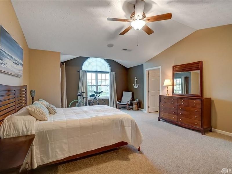 2926 April Lane, Beavercreek Township, OH 45385 Photo 6