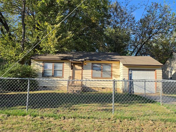 1810 W Spring Street , Collinsville, OK 74021