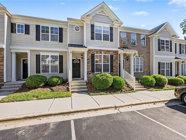 45 Ledgerstone Lane , Greensboro, NC 27407