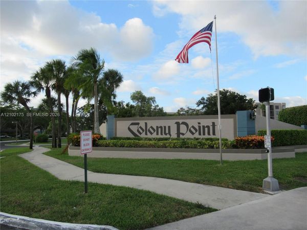 1101 Colony Point Cir , Unit 206, Pembroke Pines, FL 33026