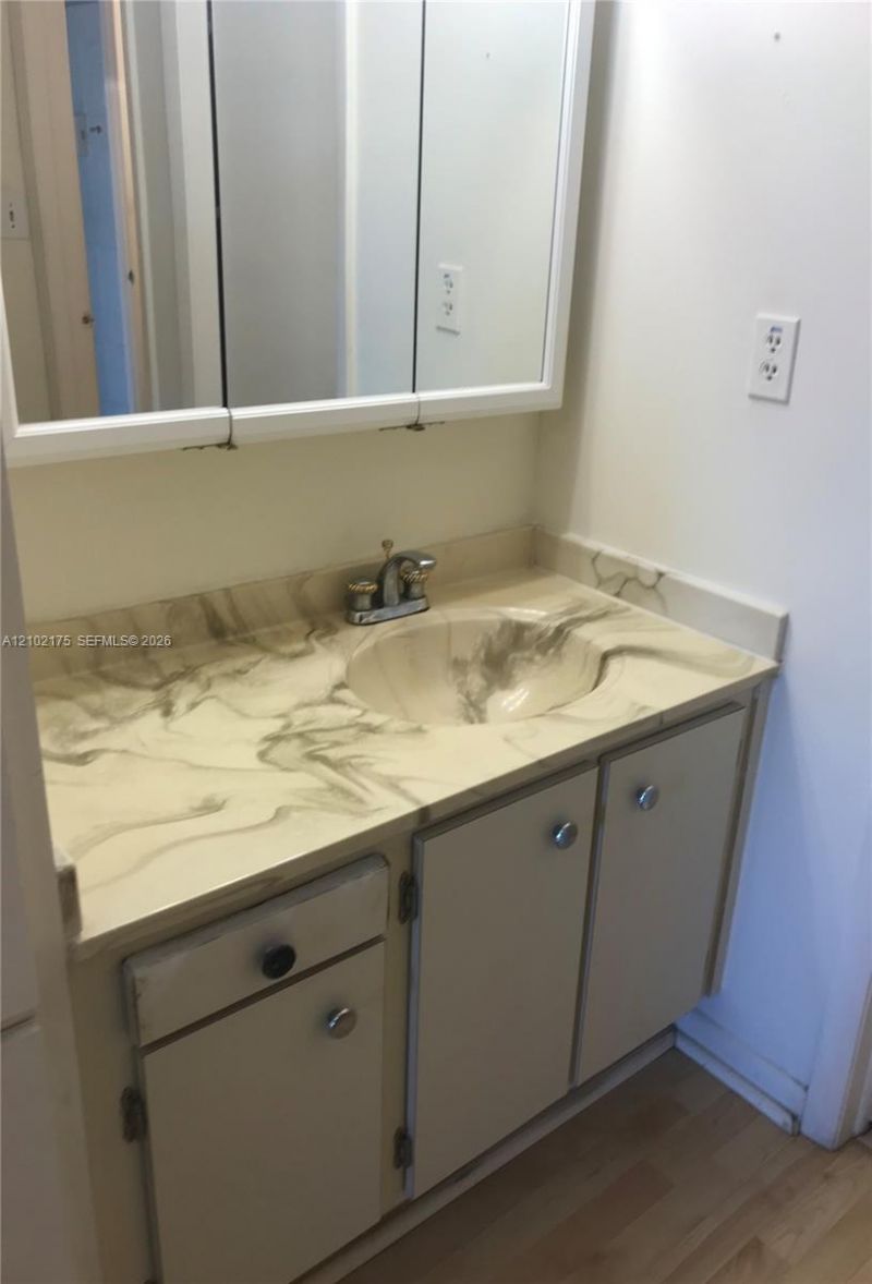 1101 Colony Point Cir , Unit 206, Pembroke Pines, FL 33026 Photo