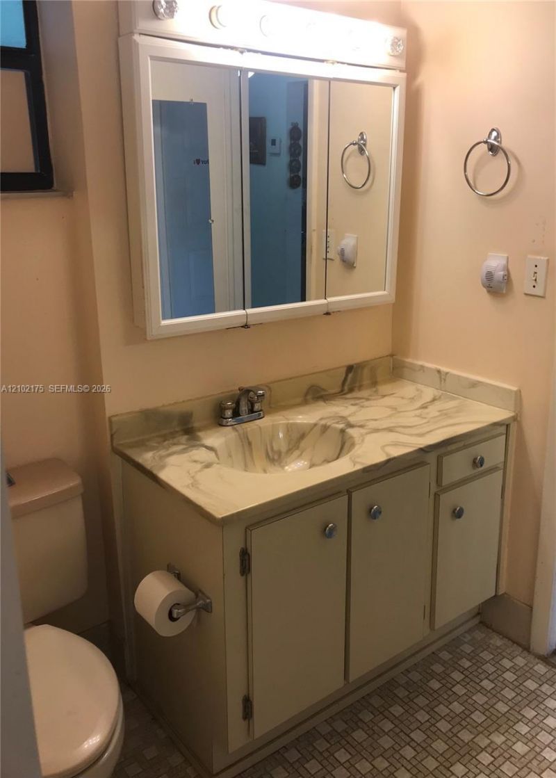 1101 Colony Point Cir , Unit 206, Pembroke Pines, FL 33026 Photo