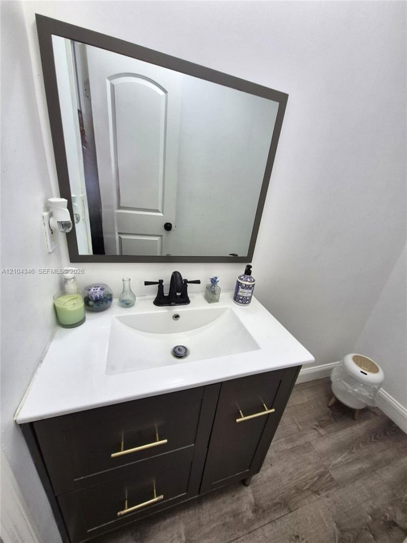 203 NE 12th Ave , Unit 203, Homestead, FL 33030 Photo