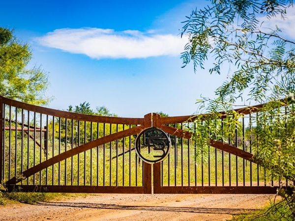 2025 Jesses Run Road, Graford, TX 76449