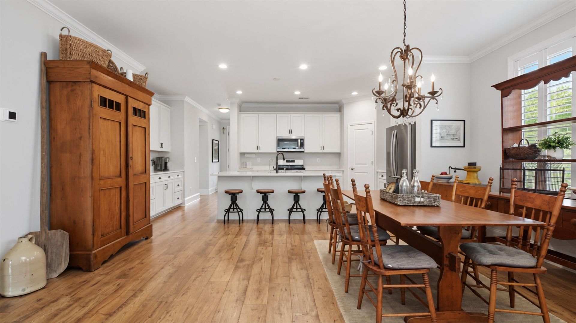 1815 Tryon Dr  Photo 30