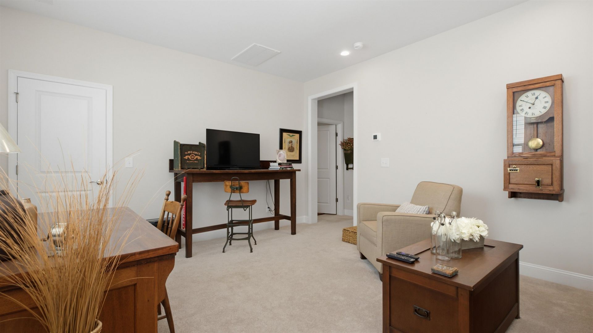 1815 Tryon Dr  Photo 36