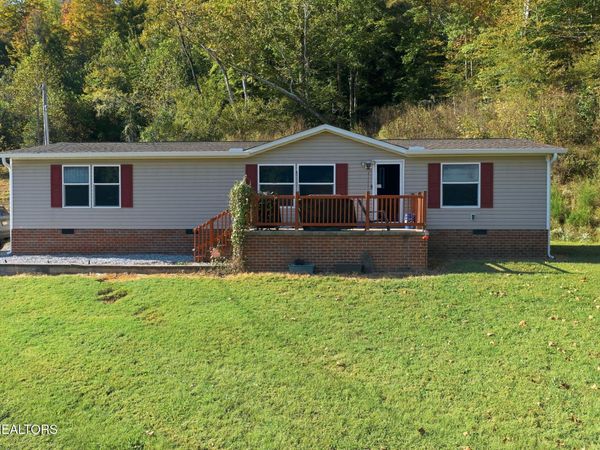 3840 War Creek Rd, Thorn Hill, TN 37881