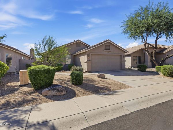 4319 E TETHER Trail, Phoenix, AZ 85050