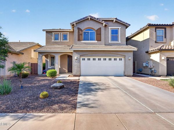 3876 E SOURWOOD Drive, Gilbert, AZ 85298