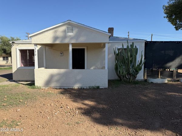 2230 W MORTEN Avenue, Phoenix, AZ 85021