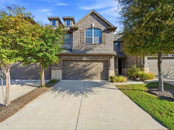 2725 Starburst Drive, Little Elm, TX 75068