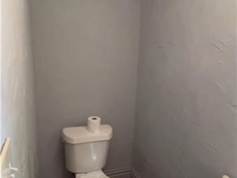 493 Rentschler Street , Akron, OH 44304 Photo 9