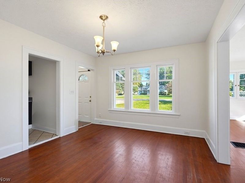 366 Riverside Drive, Painesville, OH 44077 Photo 7