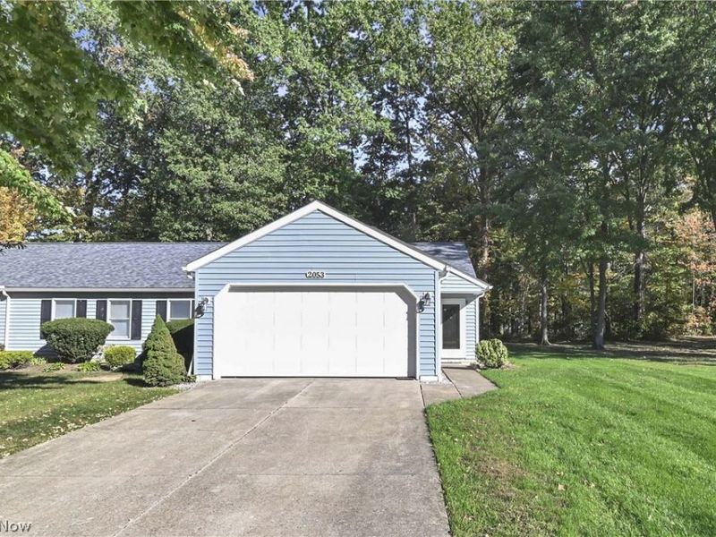 2053 Candlewood Drive, Unit 18-A, Avon, OH 44011 Photo 3