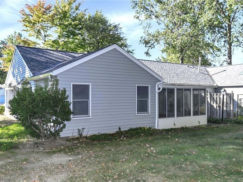 2053 Candlewood Drive, Unit 18-A, Avon, OH 44011 Photo 32