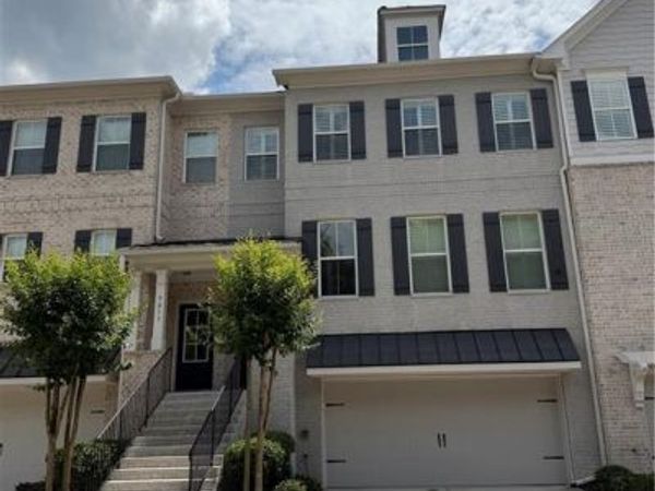 9015 Woodland Trail , Alpharetta, GA 30009