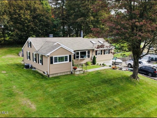 19 Starr Road, Schaghticoke, NY 12182