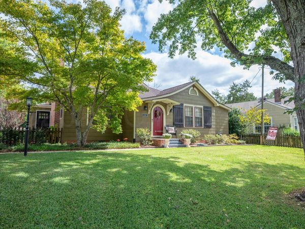 624 E Lee Boulevard, Starkville, MS 39759