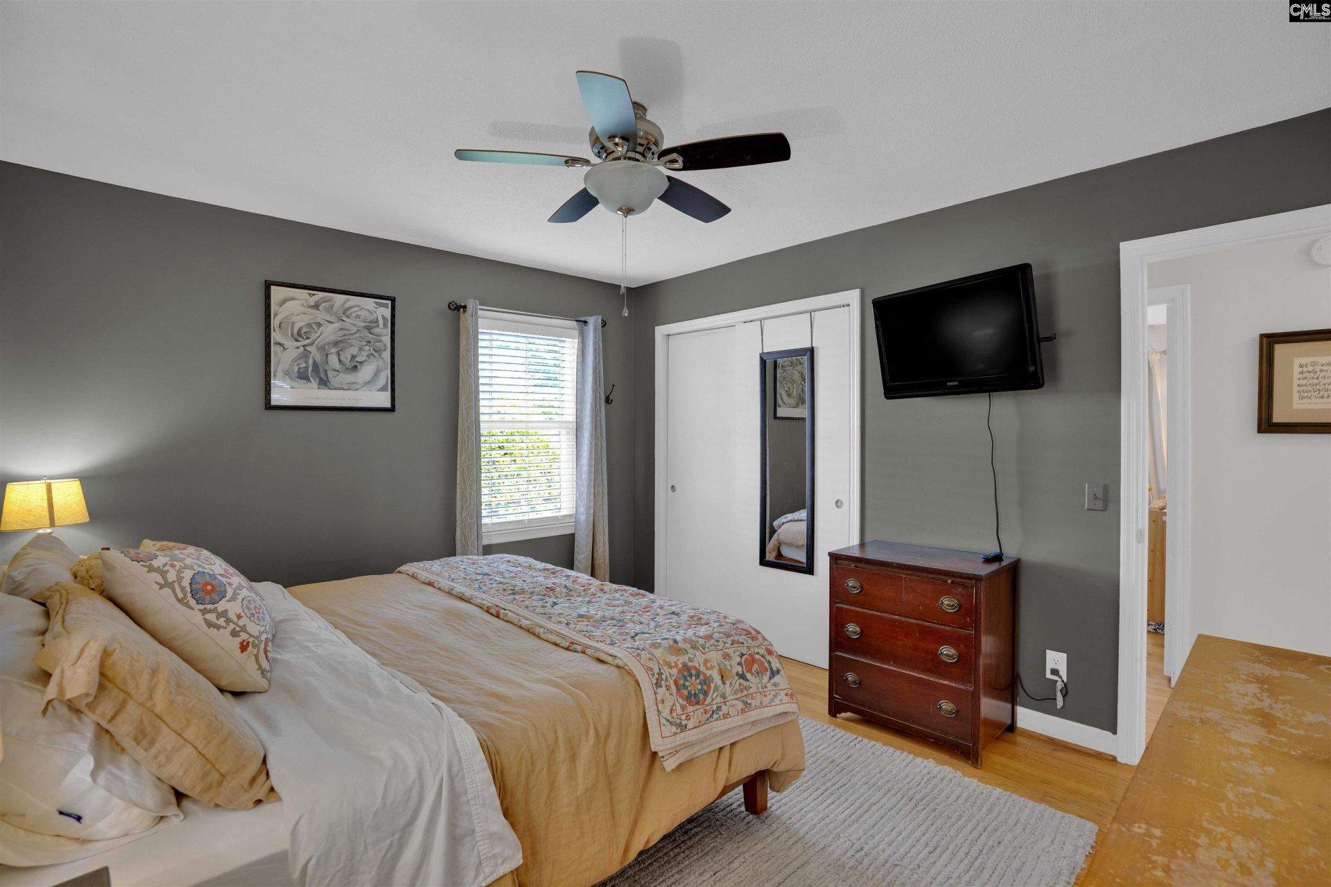901 Riverview Drive Photo 17