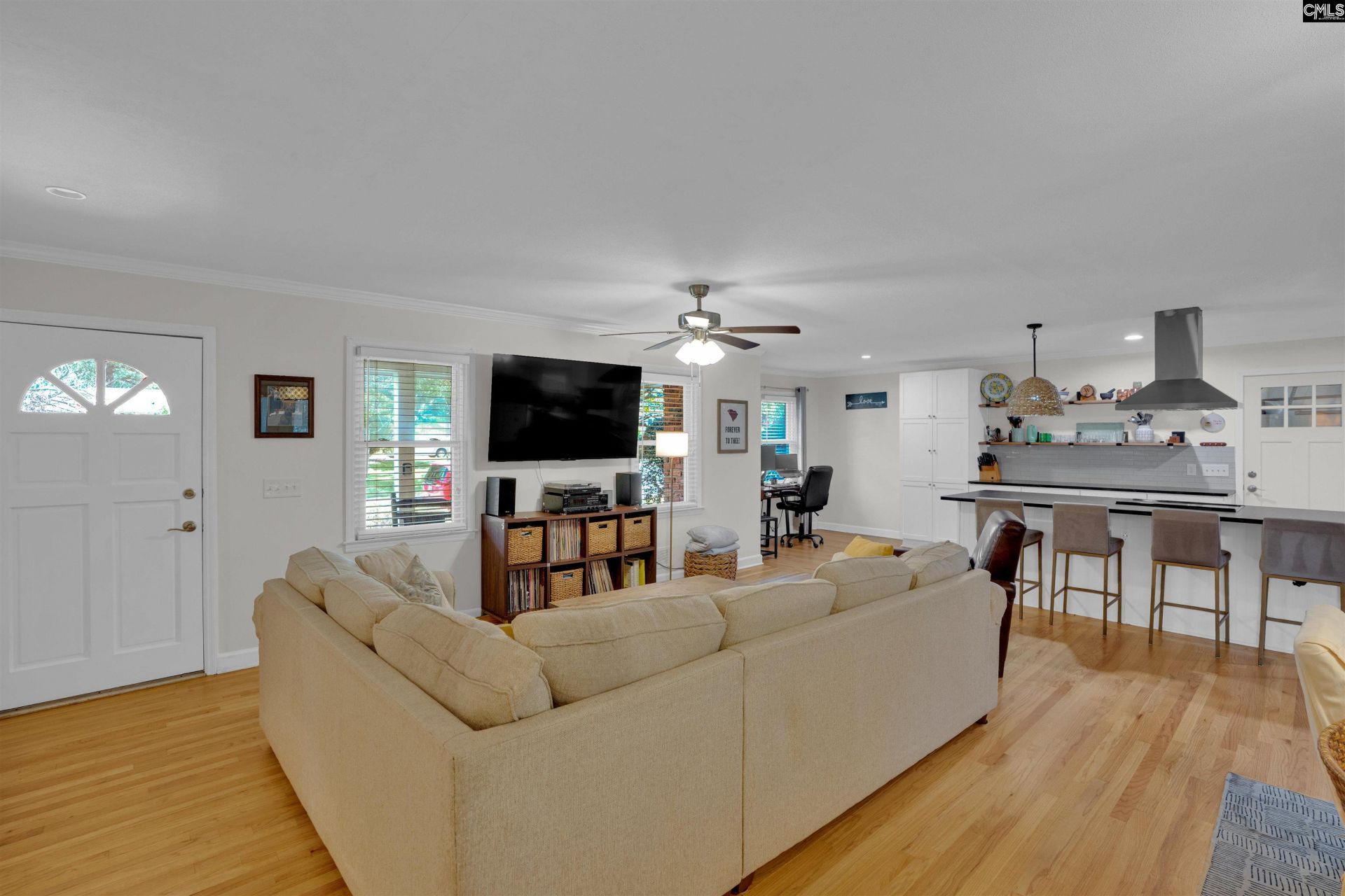 901 Riverview Drive Photo 5