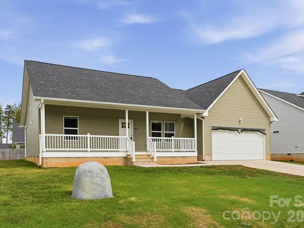 7667 Sarah Drive , Denver, NC 28037