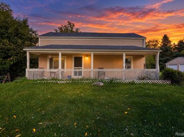 9022 Parshallville Road, Hartland Township, Mi 48430
