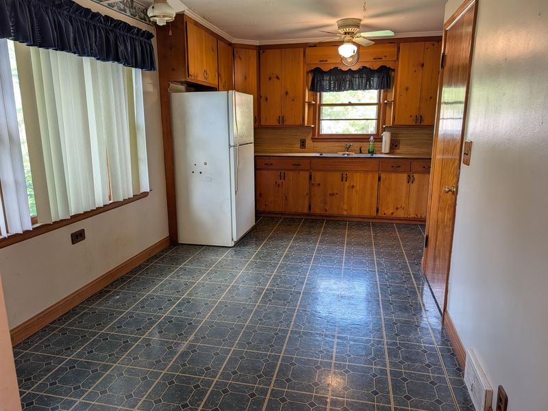 1221 N Mulberry Street , Mount Vernon, OH 43050 Photo 12