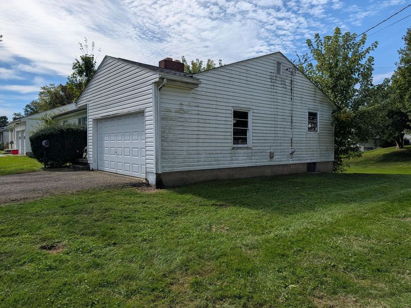 1221 N Mulberry Street , Mount Vernon, OH 43050 Photo 4