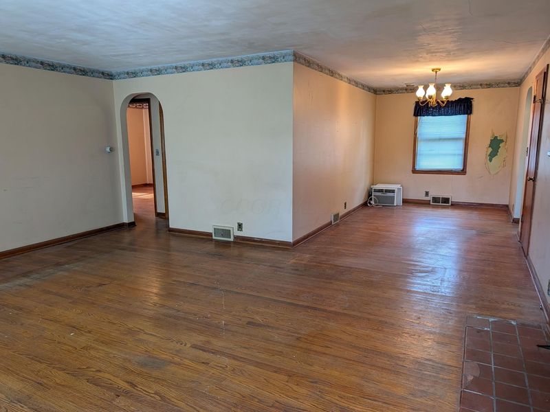 1221 N Mulberry Street , Mount Vernon, OH 43050 Photo 8