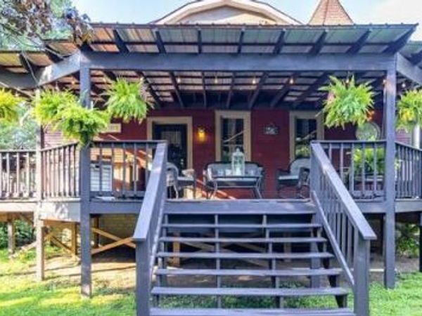 162 Farrow Street , Nelsonville, OH 45764