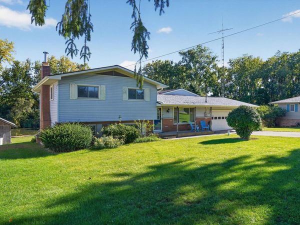 4451 Bonnymede Street, Jackson, MI 49201