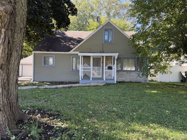 3142 Marion Avenue , Melrose Park, IL 60164
