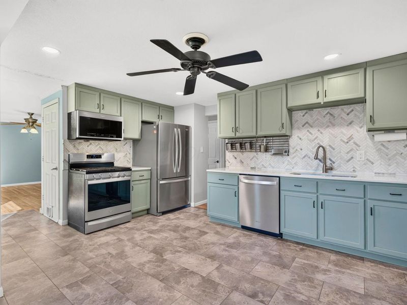 1464 Cardwell Square S, Columbus, OH 43229 Photo 15