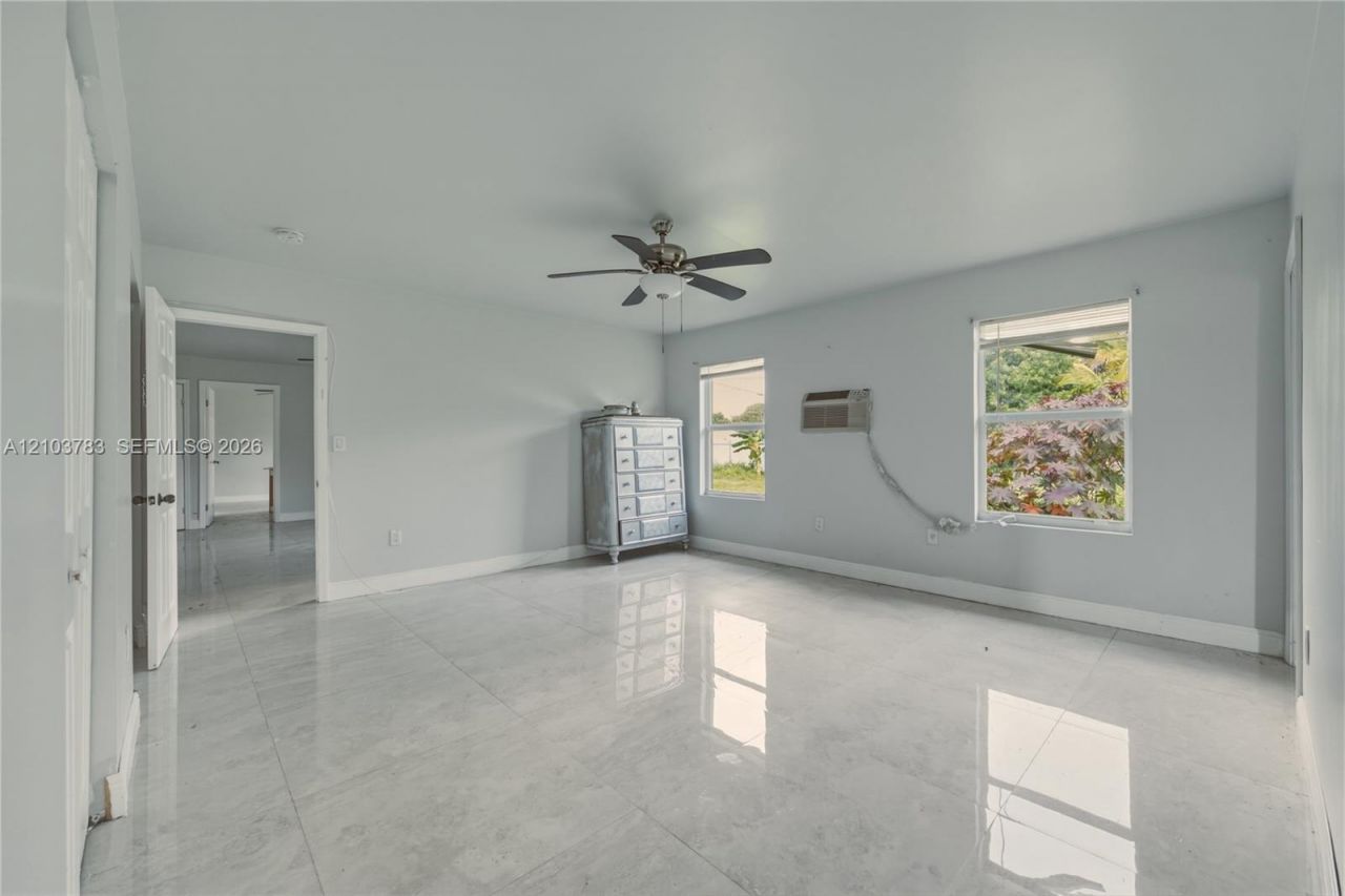 1875 NW 134th St , Miami, FL 33167 Photo