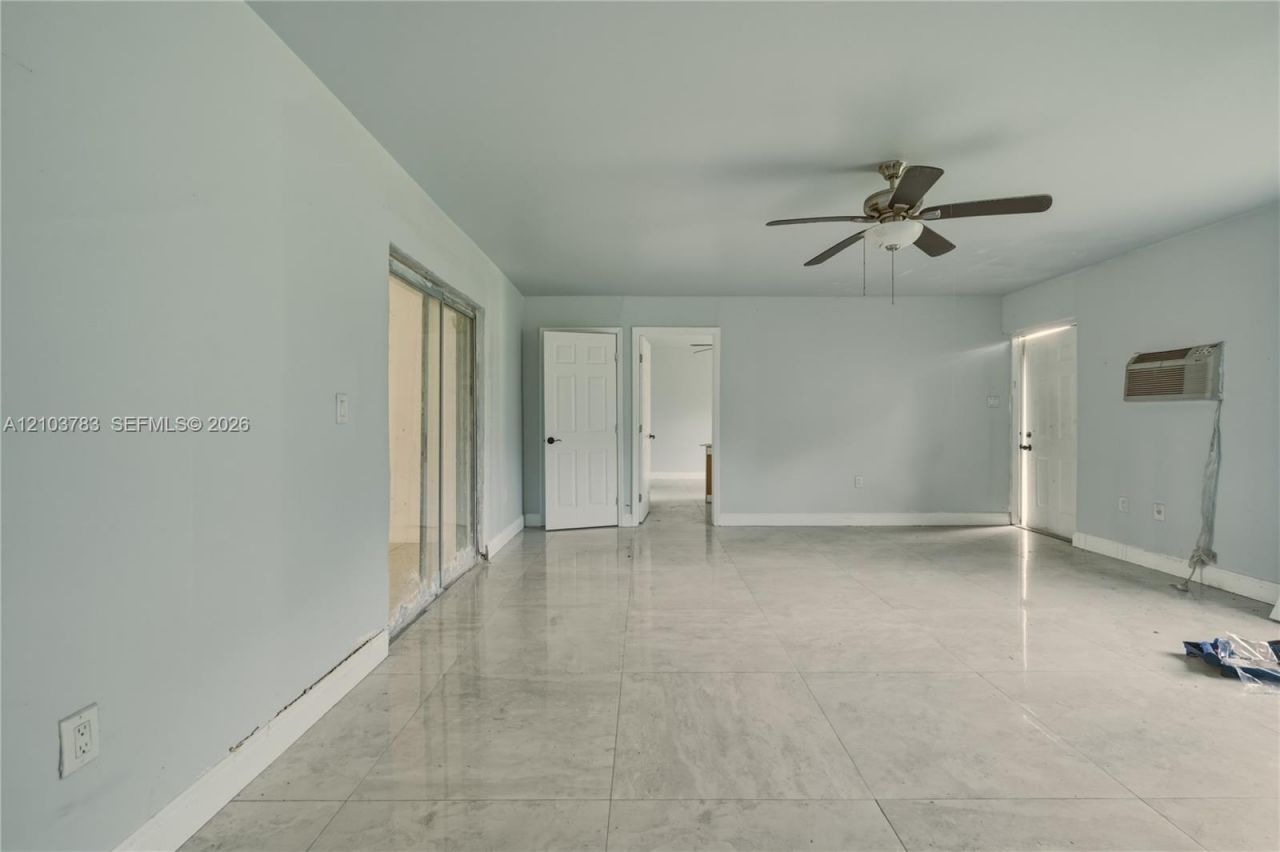 1875 NW 134th St , Miami, FL 33167 Photo