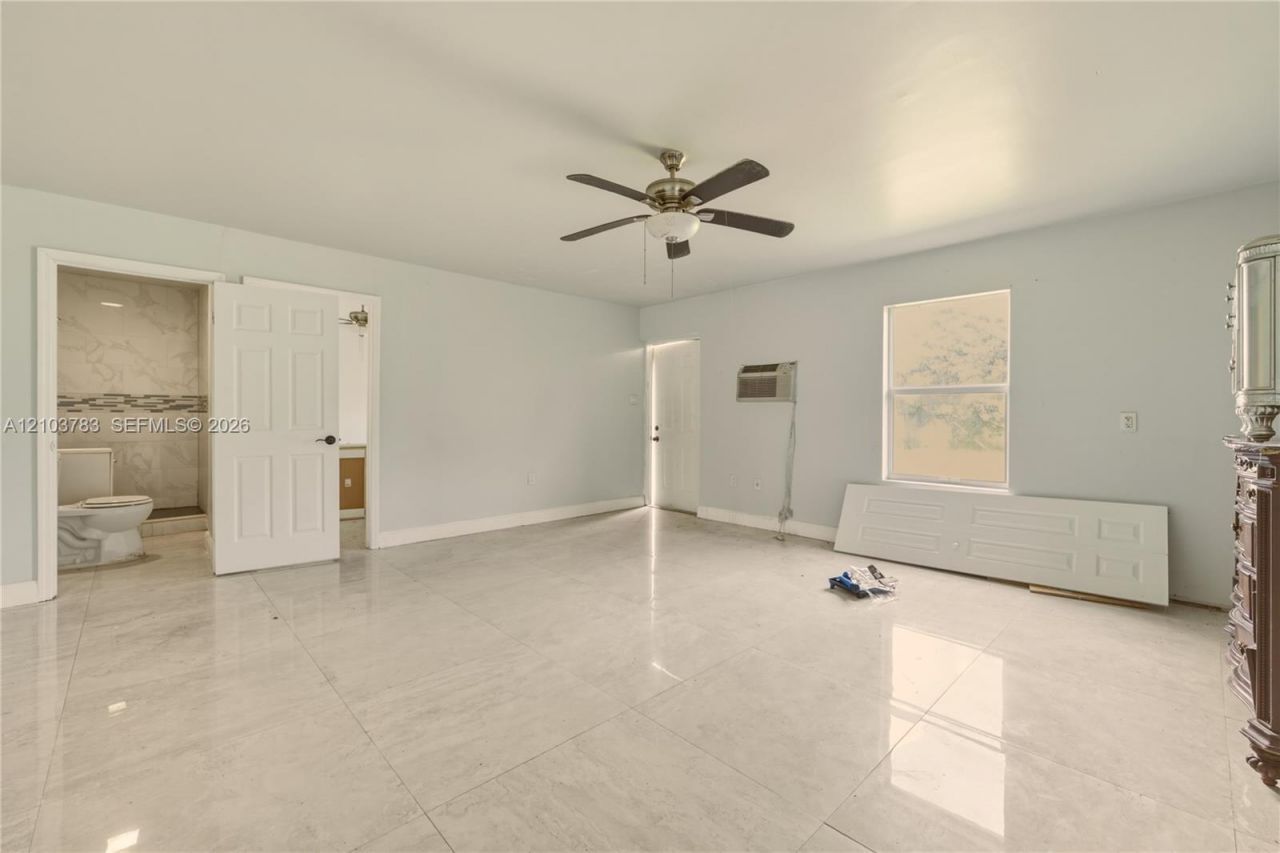 1875 NW 134th St , Miami, FL 33167 Photo