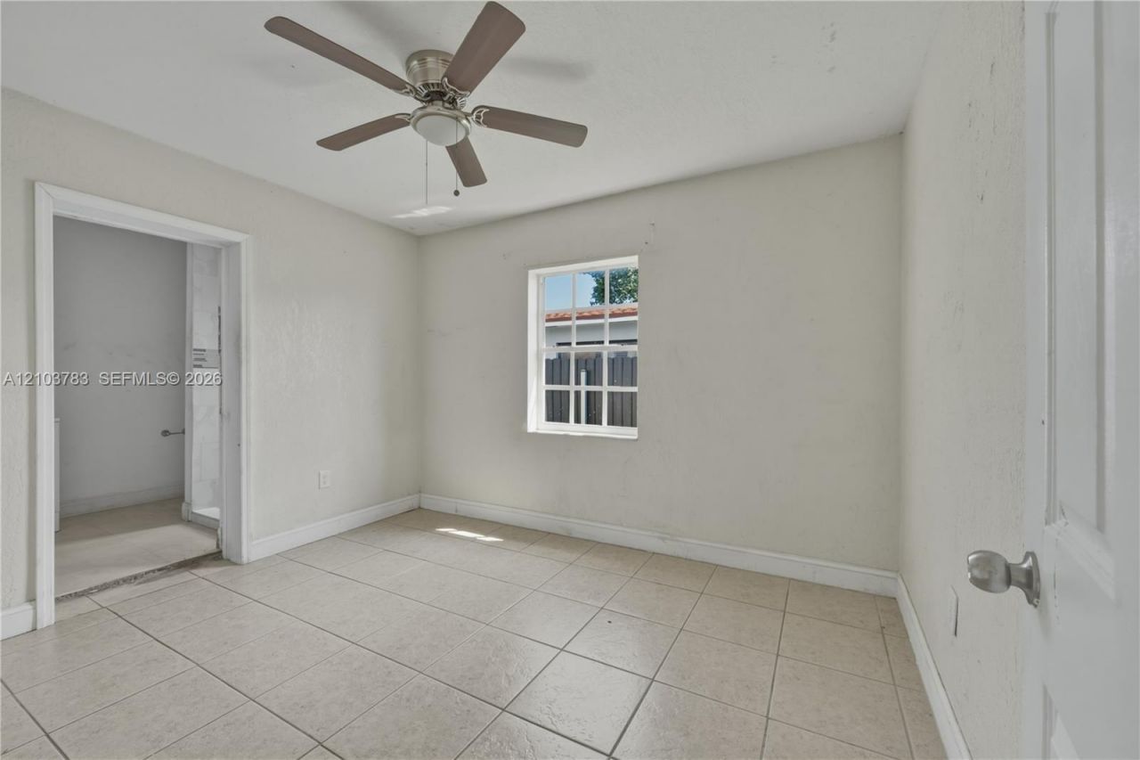 1875 NW 134th St , Miami, FL 33167 Photo
