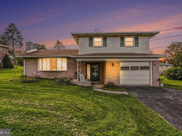 1371 NORTON ROAD , HARRISBURG, PA 17113