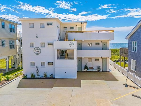 3802 N Ocean Blvd. , North Myrtle Beach, SC 29582