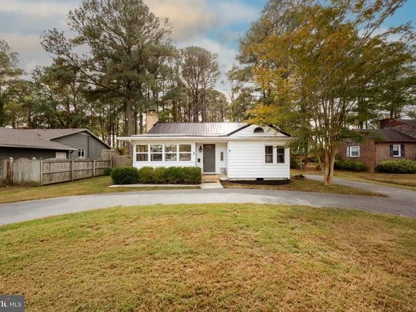 13 HALL HIGHWAY , CRISFIELD, MD 21817