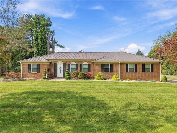 4154 Julian Avenue, Morristown, TN 37814