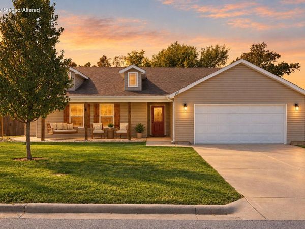 205 Ahner Lane, Hollister, MO 65672