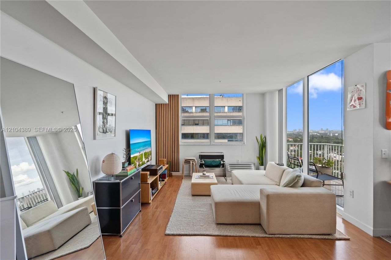3180 SW 22nd Ter , Unit 1205, Miami, FL 33145 Photo